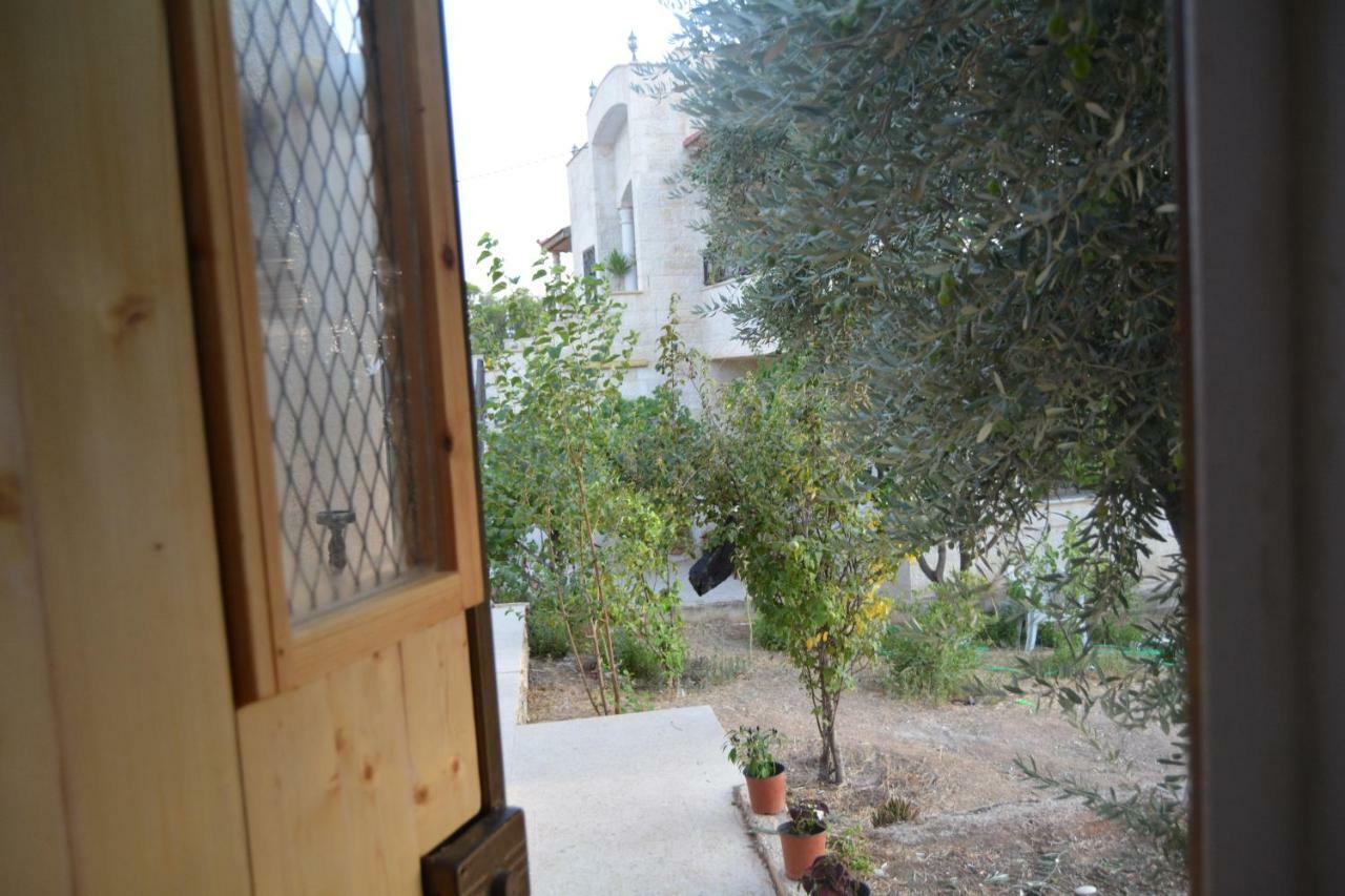Our Villa'S Private Apartments - Hq Budget Stay - Wonderful Horizon View Of Jerash Gerasa Exterior foto