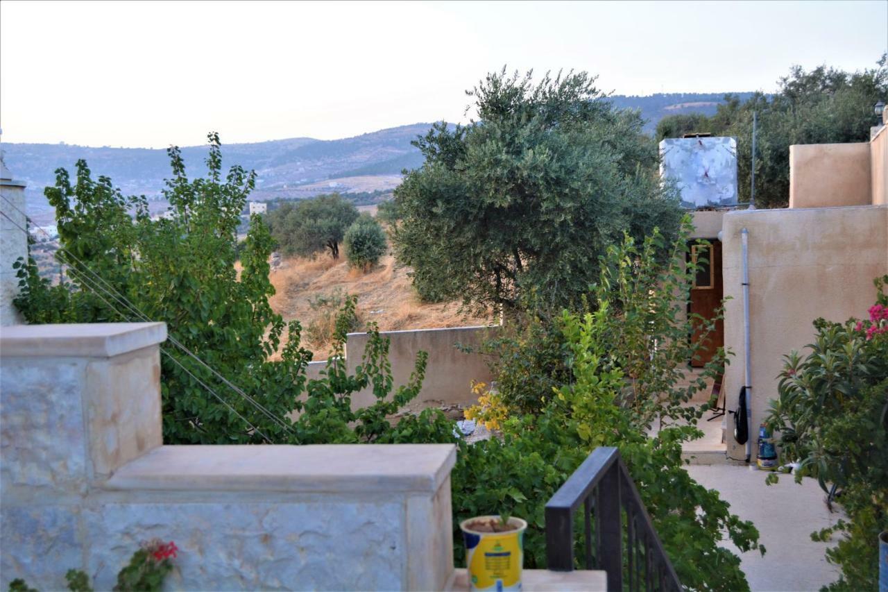 Our Villa'S Private Apartments - Hq Budget Stay - Wonderful Horizon View Of Jerash Gerasa Exterior foto